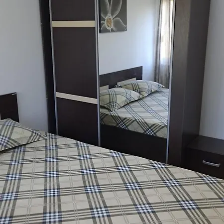 Lägenhet Foleja Durrës